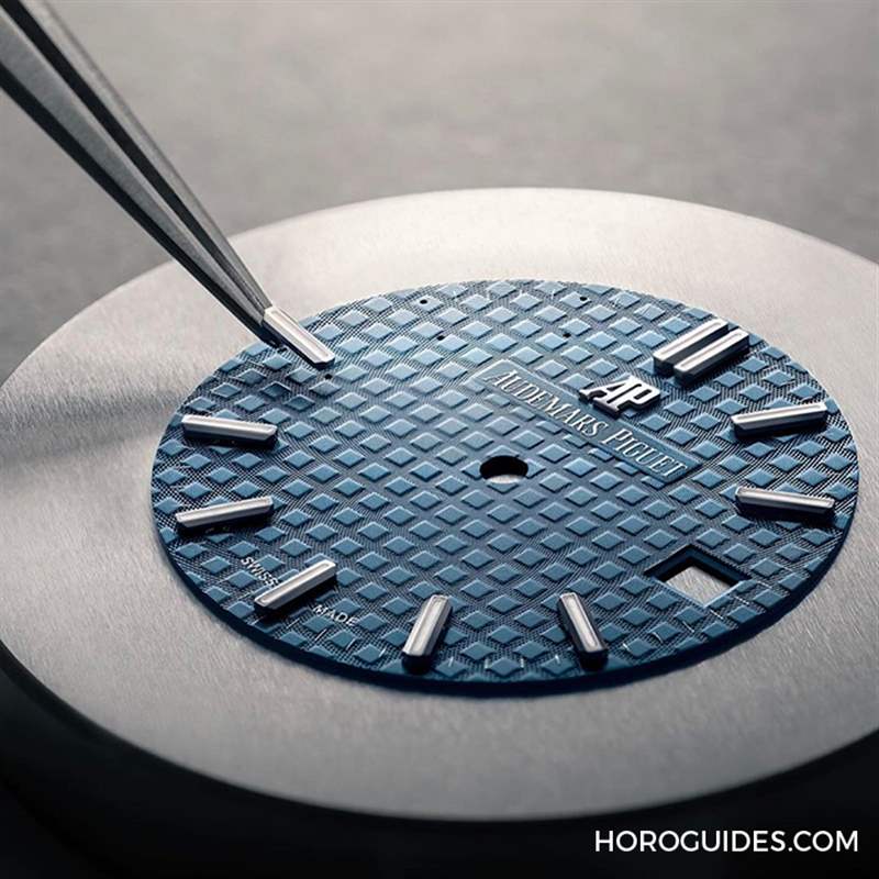 AUDEMARS PIGUET - 全新尺寸來了！ 愛彼34mm皇家橡樹系列自動(dòng)上鏈腕表