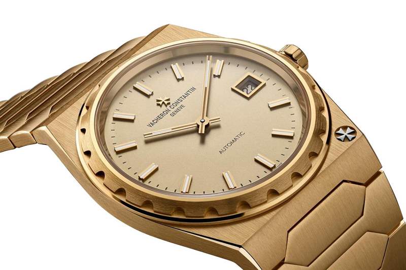 今年最強(qiáng)的復(fù)刻款！江詩(shī)丹頓推出Historiques 222腕表