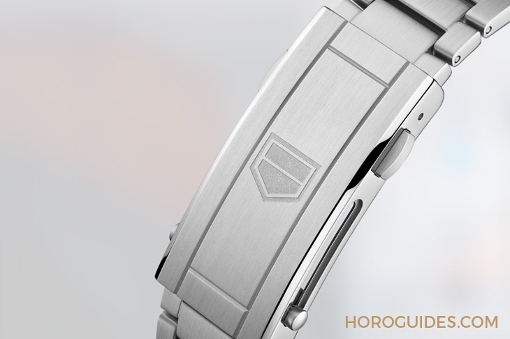 TAG HEUER - 藍白陶瓷圈！ TAG Heuer Aquaracer Professional 300 GMT兩地時間腕表