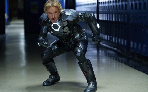 歐文威爾遜如何在“秘密總部”中丟失復(fù)古豪雅Autavia的表圈