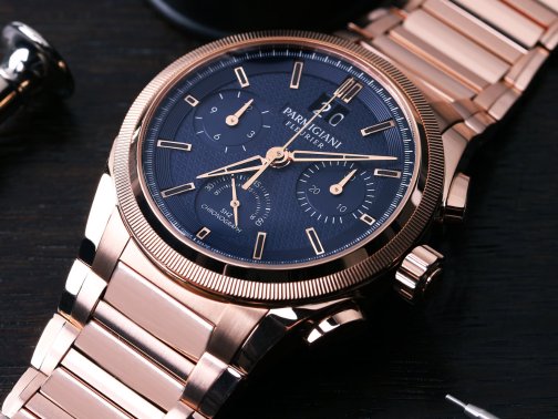 帕瑪強(qiáng)尼以Tondagraph GT玫瑰金藍(lán)擴(kuò)展運(yùn)動(dòng)系列