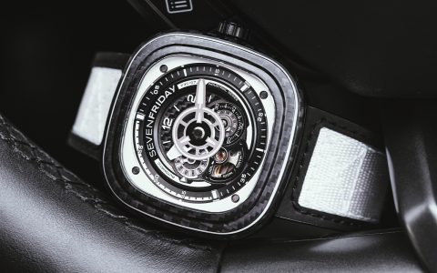七個(gè)星期五SevenFriday P3C/07白炭黑