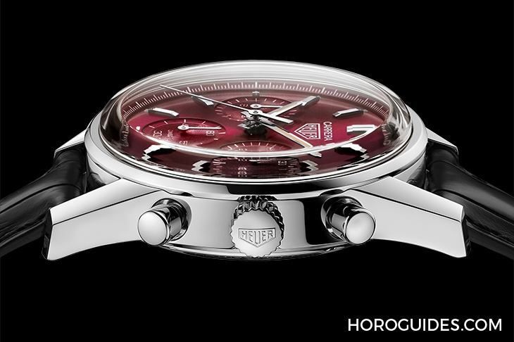 TAG HEUER - 高調復古感！ TAG Heuer CARRERA紅面限量計時腕表