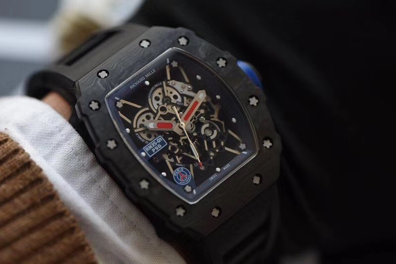 一比一頂級(jí)復(fù)刻表2000元成本是多少,復(fù)刻表貨到付款騙局