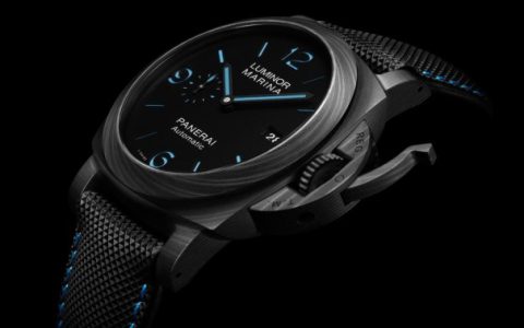 沛納海推出Luminor Marina碳纖維材質(zhì)PAM1661潛水腕表