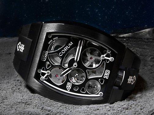 昆侖表Lab 01桶形設計限量版99枚