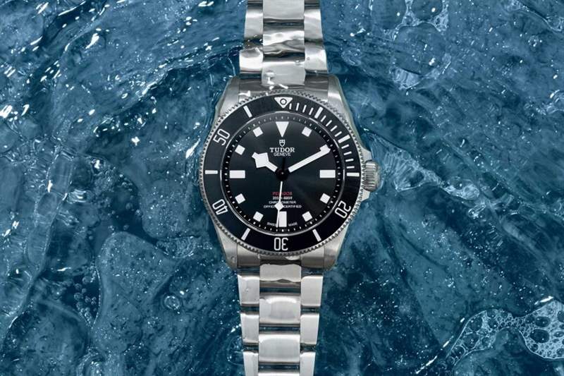 Tudor Pelagos 39 以鈦金屬打造出極優(yōu)雅的潛水表風(fēng)格