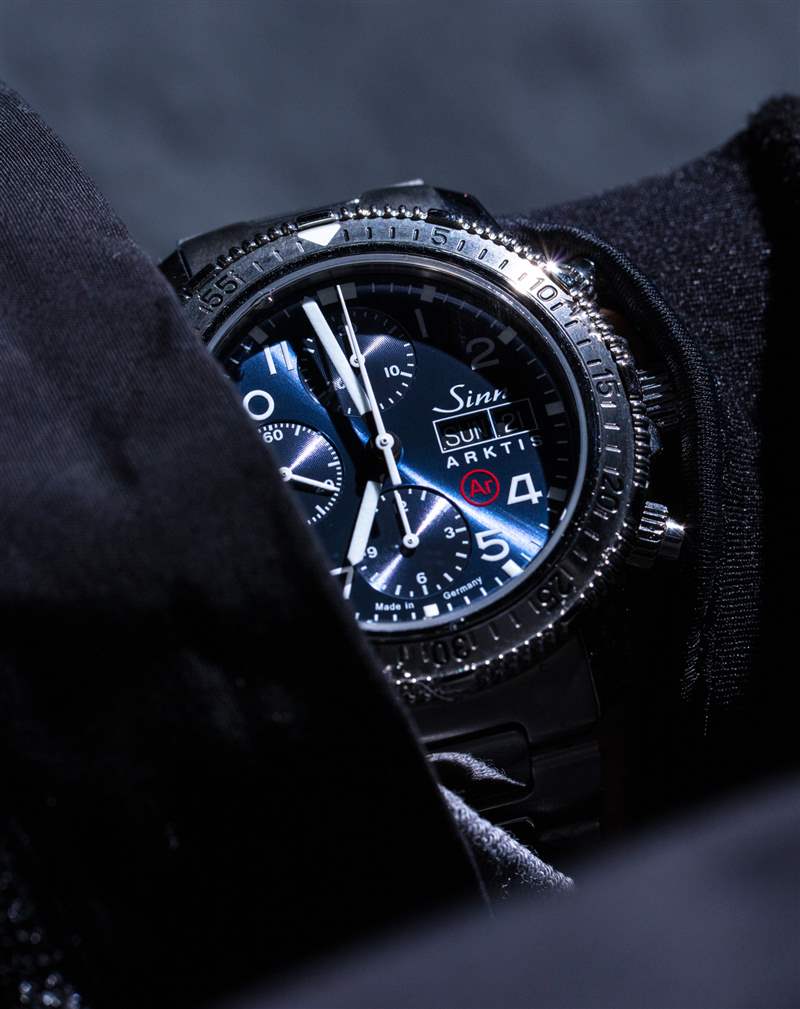 觀看評(píng)論：Sinn 206 Arktis II，一個(gè)溫暖你心的寒冷天氣潛水員