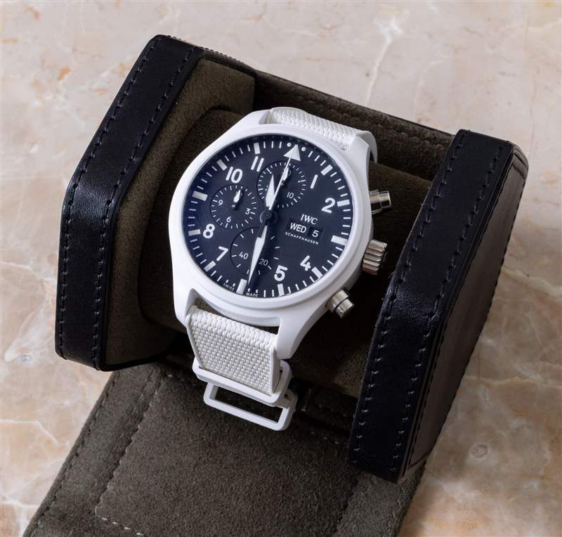 點(diǎn)評(píng)：萬(wàn)國(guó)飛行員計(jì)時(shí)碼表壯志凌云版太浩湖