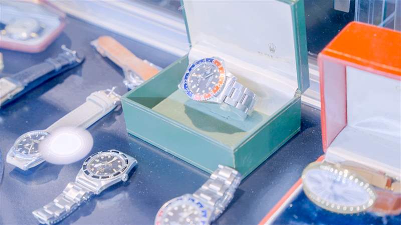 邀請：通過 aBlogtoWatch 從洛杉磯的 eBay 賣家處交易和購買手表和其他奢侈品