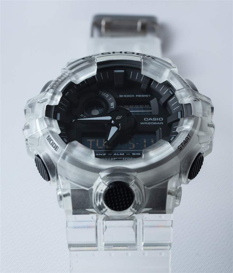 來自卡西歐 G-Shock 透明包裝：透明 GA700SKE-7A 的價值和樂趣