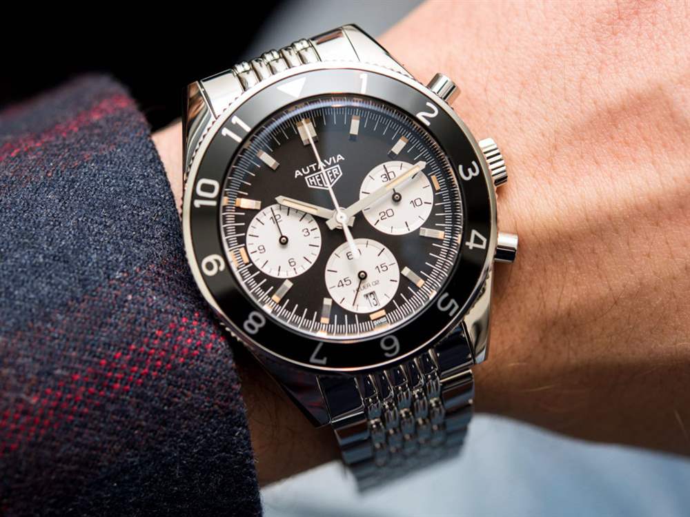 泰格豪雅Autavia Heuer 02手表動(dòng)手