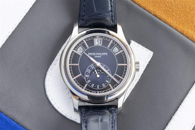 百達翡麗 Ref.  5205G