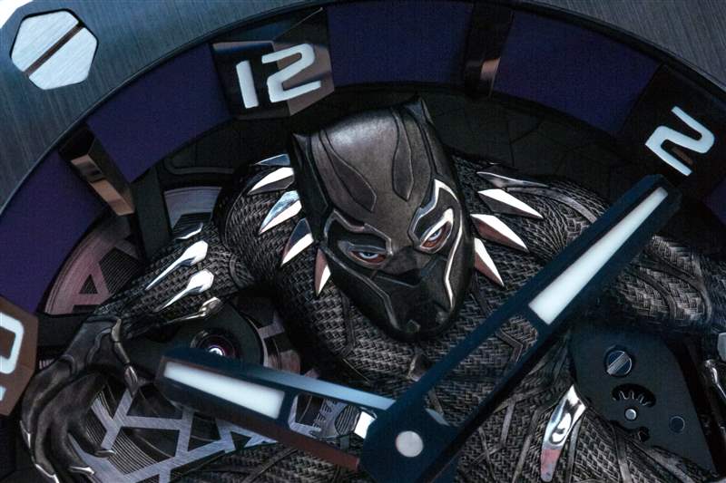 第二意見加入我，因為我試圖理解皇家橡樹概念“黑豹”飛行陀飛輪