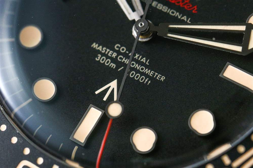 VS廠(SBF)歐米茄海馬007無暇赴死v2鈦金屬復(fù)刻版評測