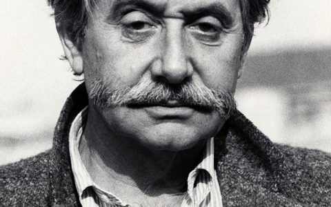 年度回顧80年代丑陋酷炫的手表設計運動即將到來