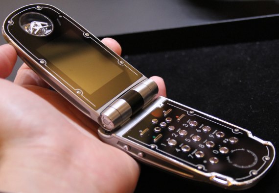 Celsius攝氏 X VI II LeDIX折疊手機(jī)形狀陀飛輪手表