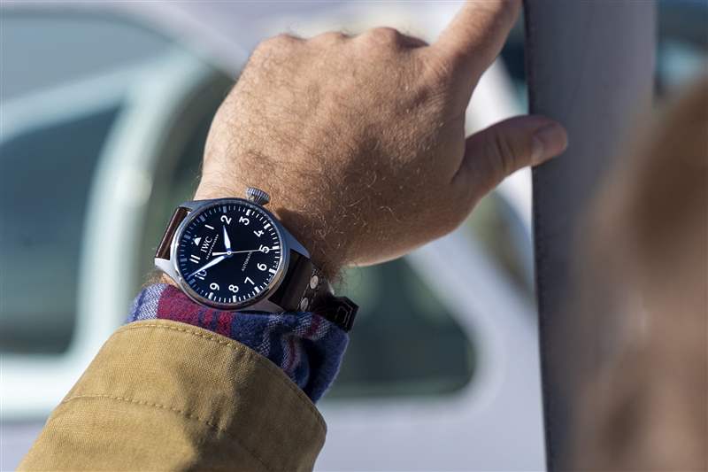 手腕上的一周43mm萬(wàn)國(guó)飛行員Big Pilot Automatic