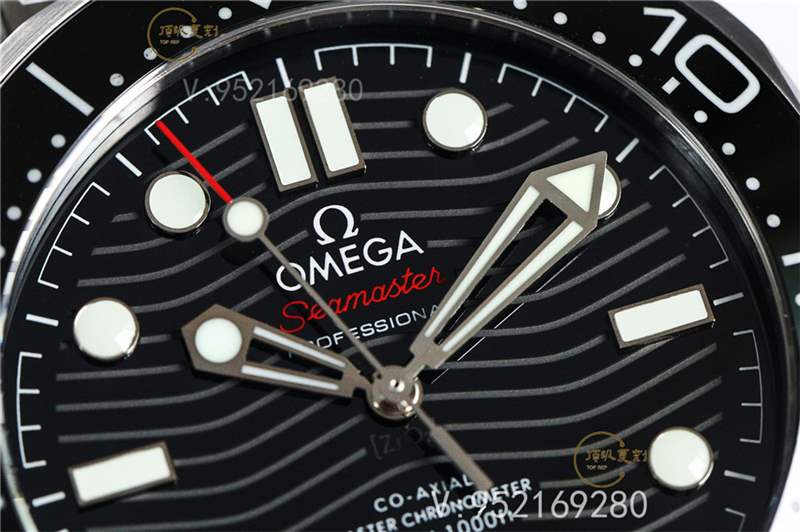 SBF廠(VS廠)歐米茄海馬300升級(jí)V3版怎么樣,機(jī)芯添加小砝碼-復(fù)刻表