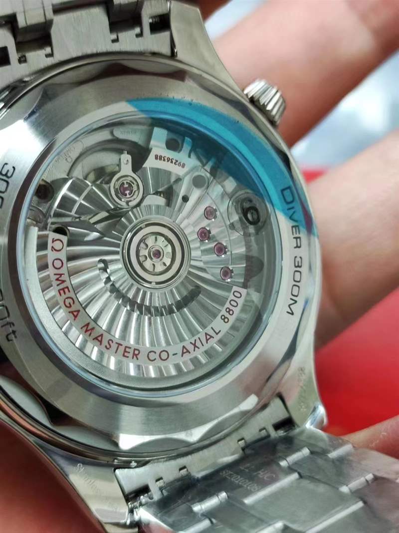 手表寫著200米,300米,500米防水是什么意思