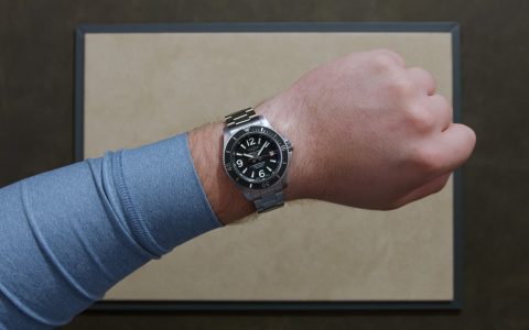 規格表百年靈超級海洋自動腕表42