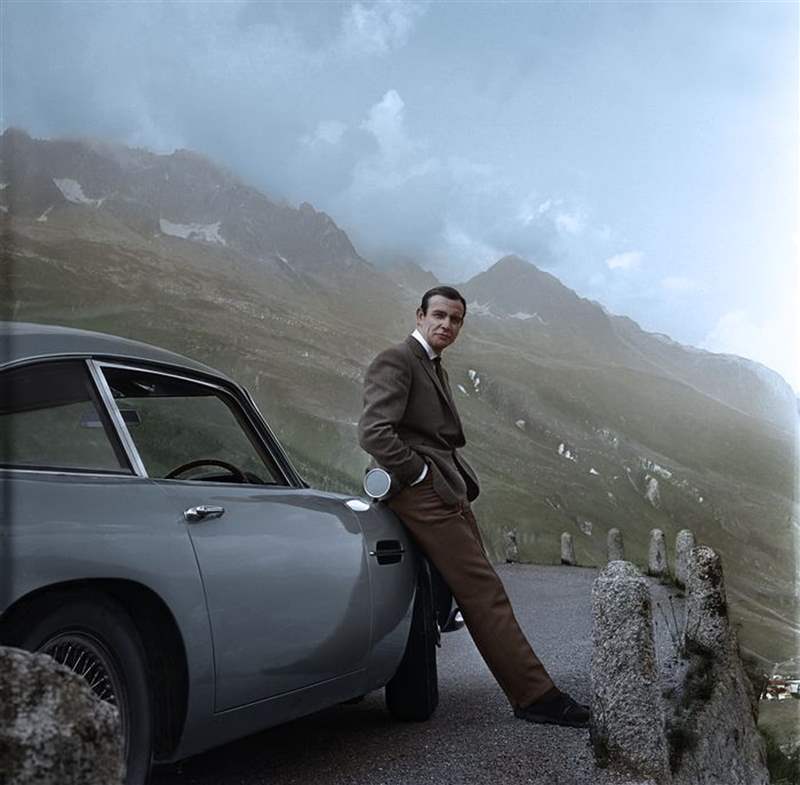 周末倒帶這是詹姆斯邦德周末！