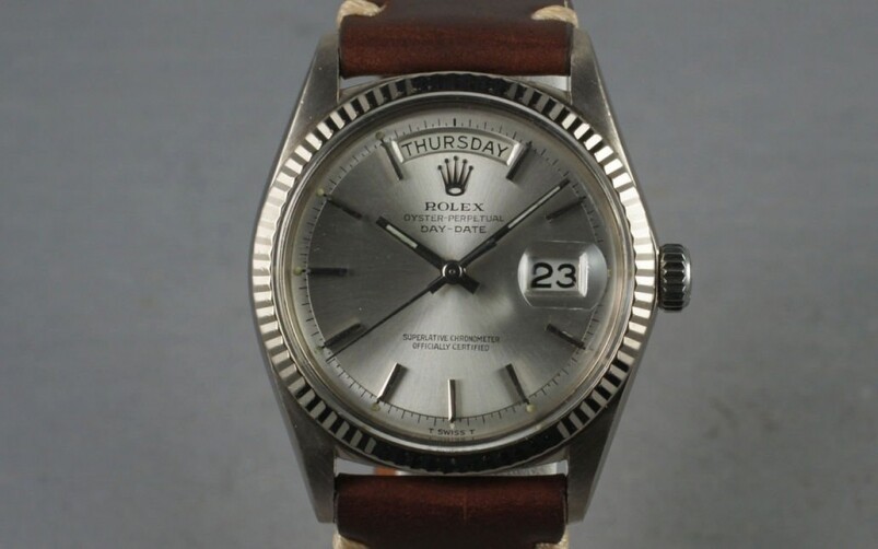 在可信的分銷商買新表當(dāng)然少一份擔(dān)心，而且享有很好的服務(wù)，但對于新