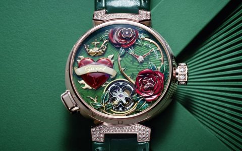 路易威登Tambour玫瑰愛心活動裝置陀飛輪啟動瞬間手表魅力再升級