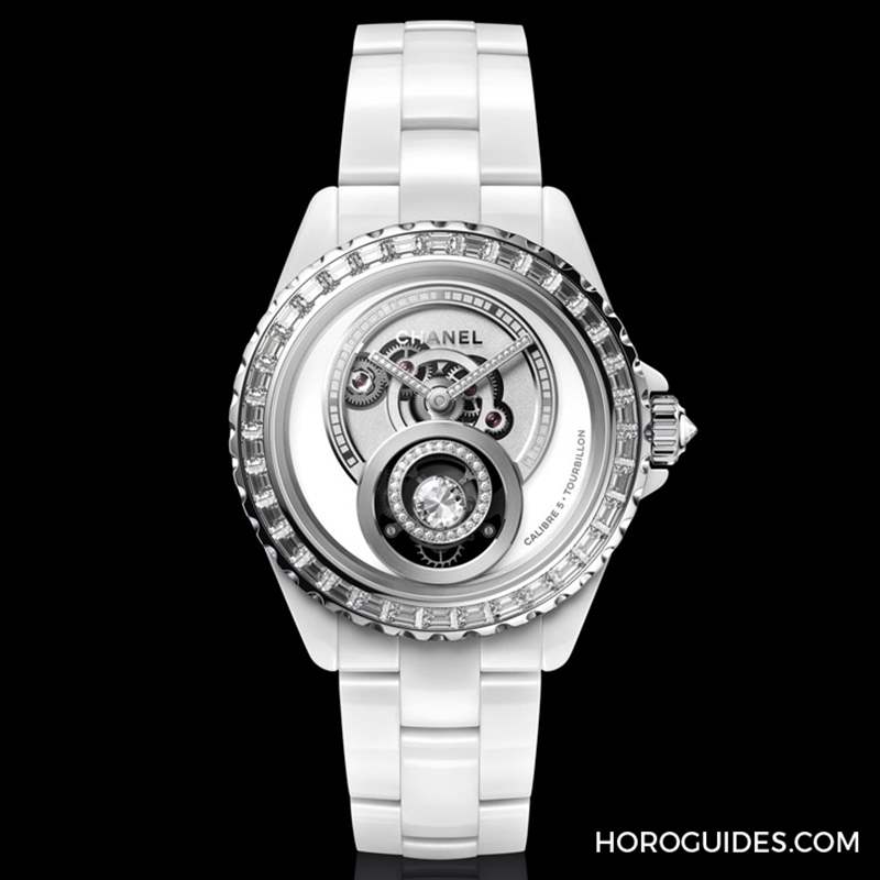 冰霜感藍(lán)寶石水晶、類絲絨感高抗磨陶瓷！ CHANEL祭出兩大高硬度材質(zhì)的全新可能性