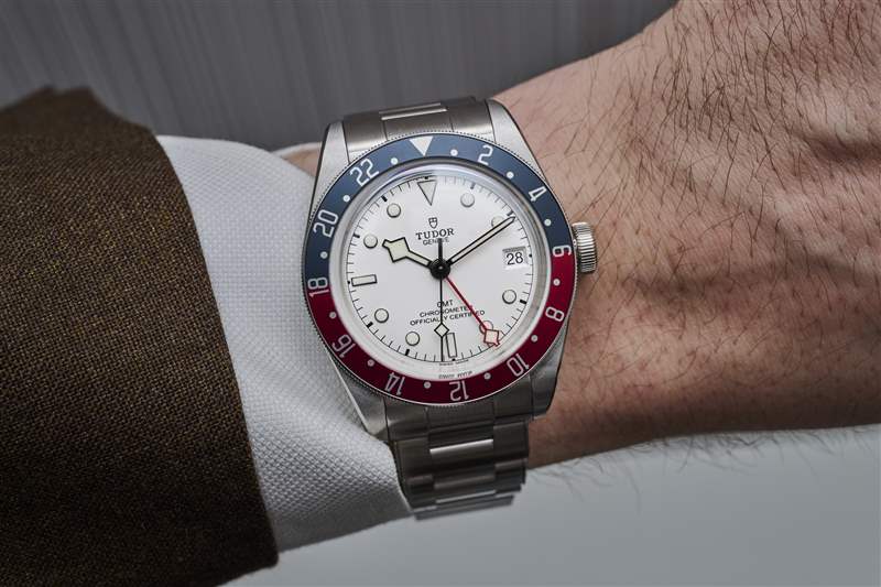 帝舵 Black Bay GMT 白色腕表