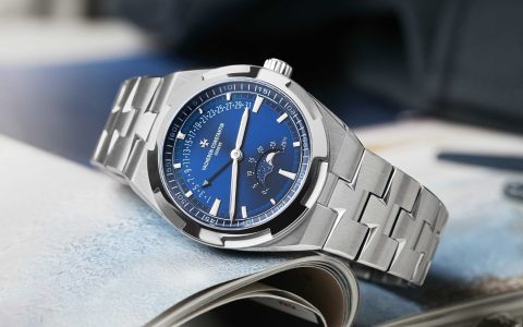 江詩丹頓Overseas系列首見逆跳功能｜Overseas月相逆跳日歷腕表