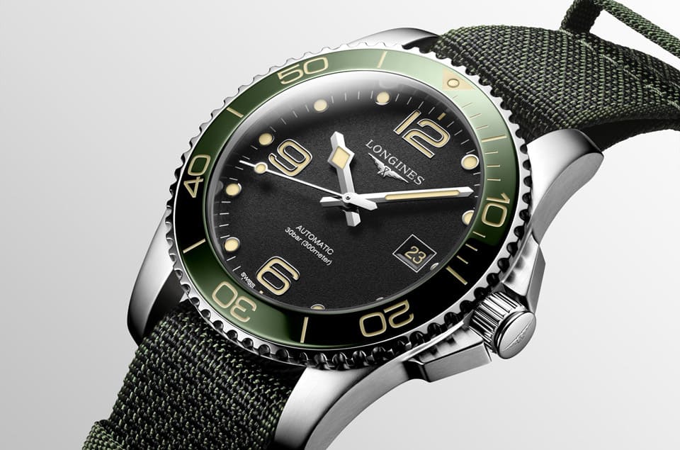 浪琴表深海征服者“浪鬼“改換叢林綠陶瓷表圈搭黑面僅限單一管道發(fā)售