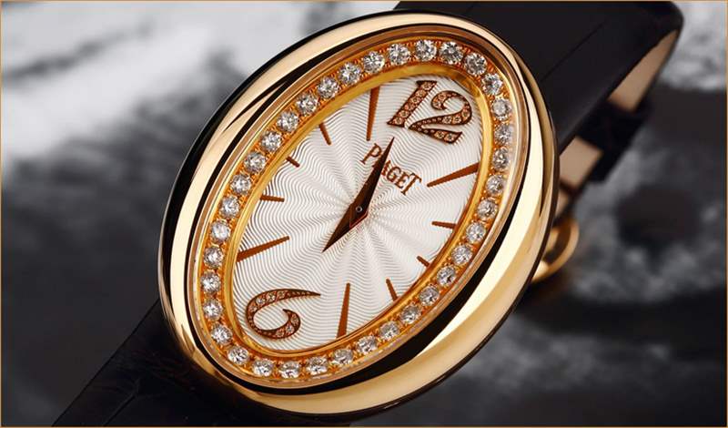 愛(ài)彼伯爵哪個(gè)檔次高