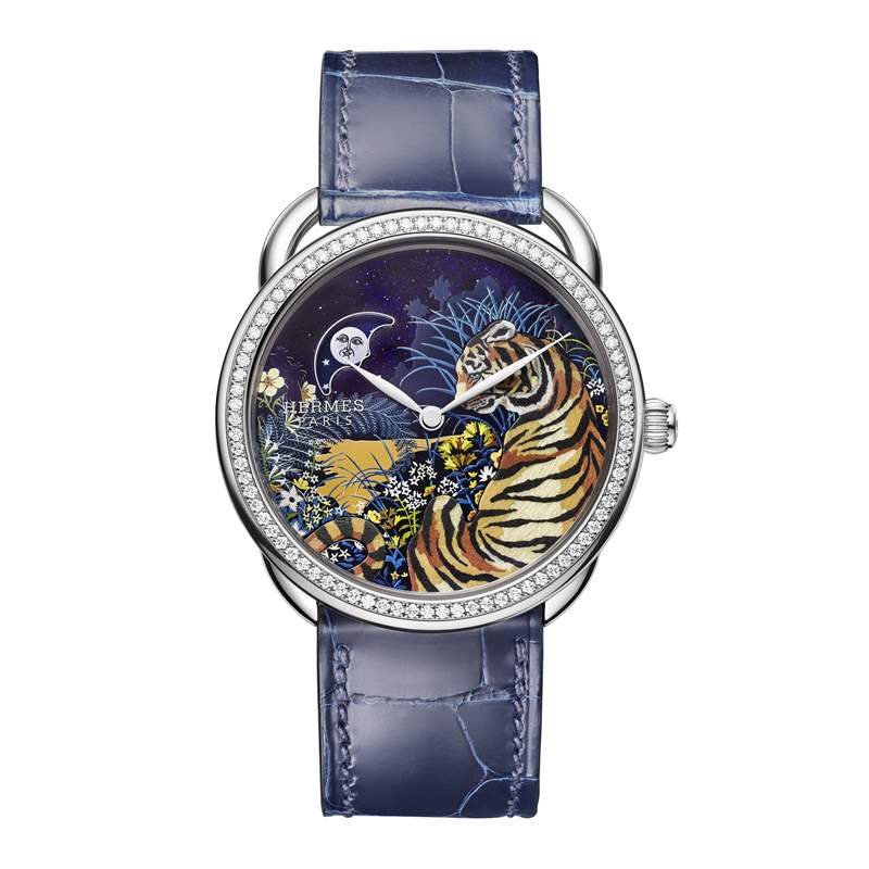 Hermès舉行「鐫刻時光」高級鐘表展：關(guān)于時間的奇思妙想