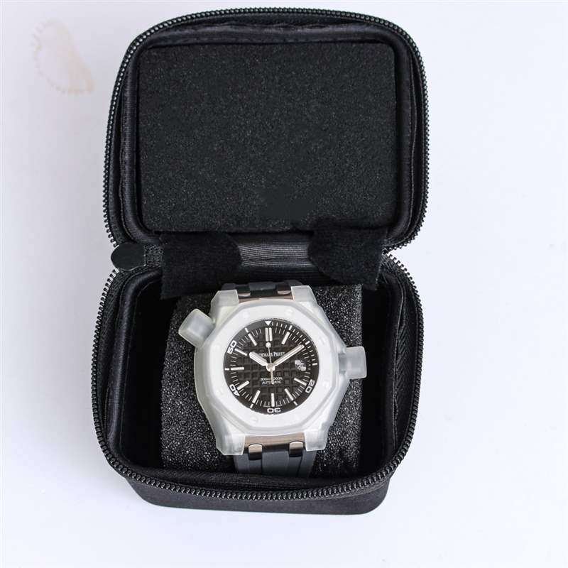 手表成為女性腕間時尚(戴在左手還是右手有區(qū)別嗎)