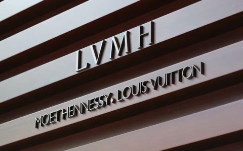LVMH集團戰(zhàn)略收購L'épée 1839：拓展高級時鐘與藝術(shù)品市場