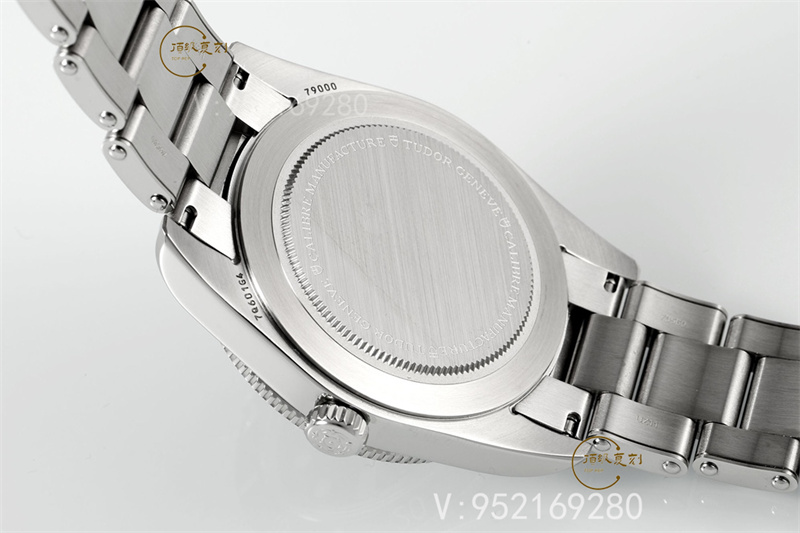 ZF廠帝舵碧灣M79000N-0001小鋼盾對比正品怎么樣