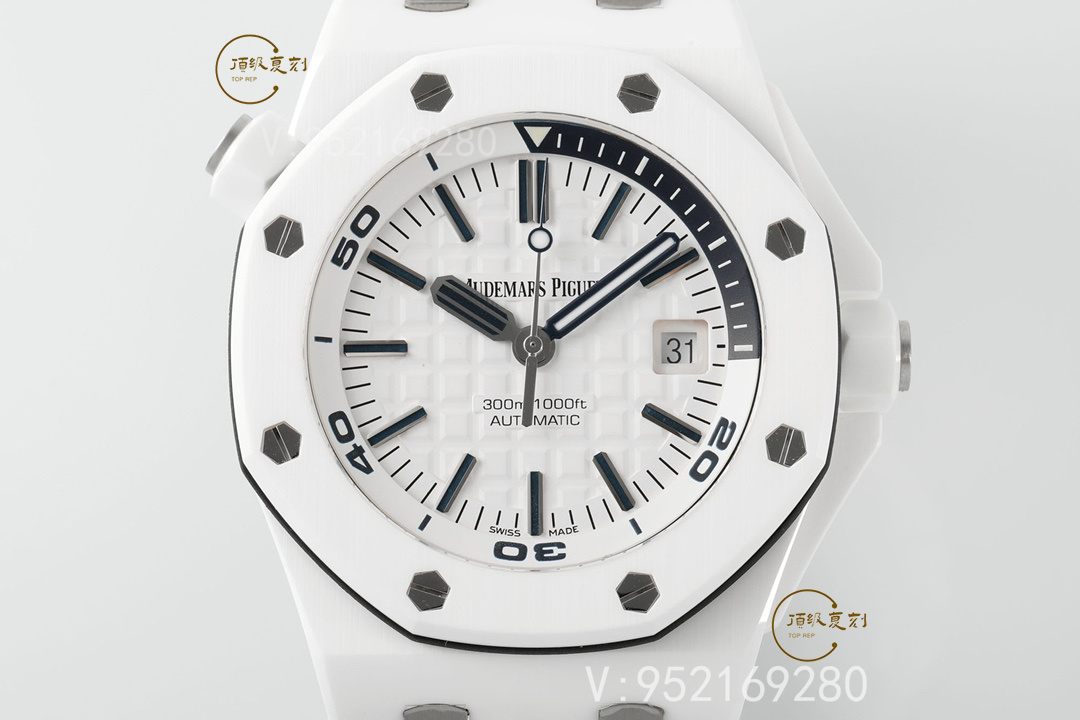 ZF廠與APS廠愛彼15707CB腕表對(duì)比：誰是最高版本？