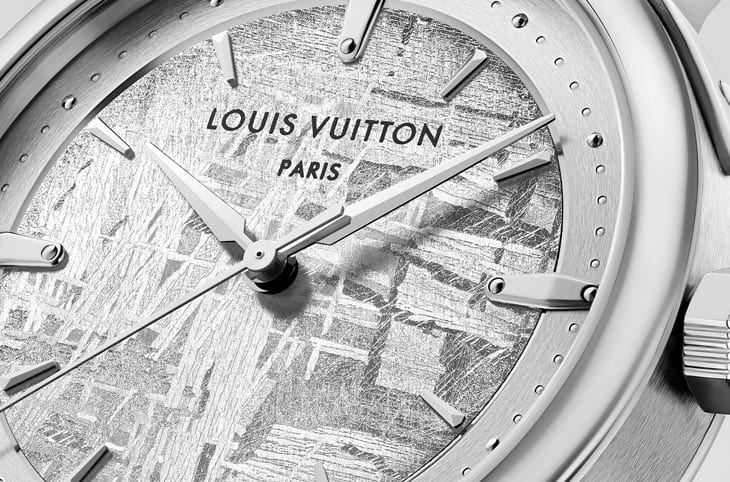 路易威登Escale系列新篇章：三針款式融合經(jīng)典行李箱元素